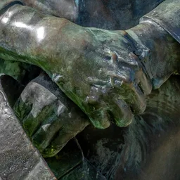 Close-up of Kálmán Latabár's hands.